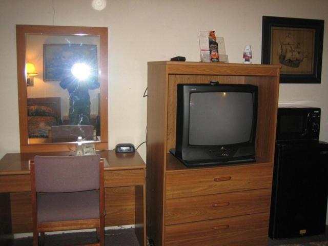 Mountain Trail Inn Logan Стая снимка