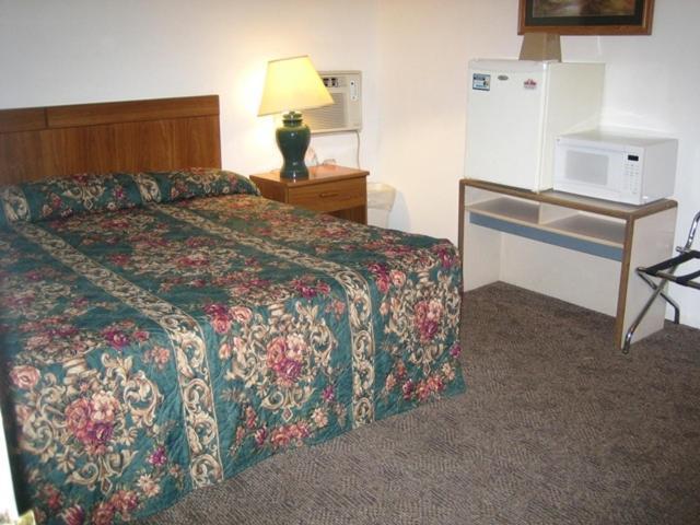 Mountain Trail Inn Logan Стая снимка